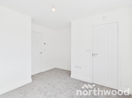 3 bedroom Semi-detached house to let in Coldstream Close, Cheriton, Cheriton, CT20