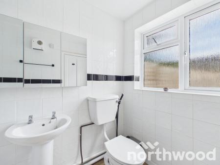 2 bedroom Semi-detached house to let in Blackwall Road, Hinxhill, Ashford, TN25
