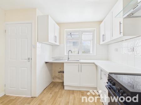 2 bedroom Semi-detached house to let in Blackwall Road, Hinxhill, Ashford, TN25