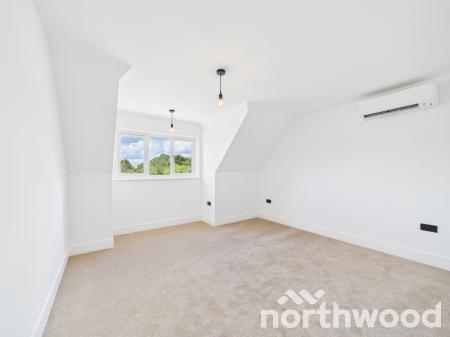 4 bedroom Detached house for sale in Goose Cottages Heath Road, Appledore, TN26