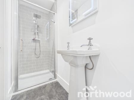 4 bedroom Detached house for sale in Goose Cottages Heath Road, Appledore, TN26
