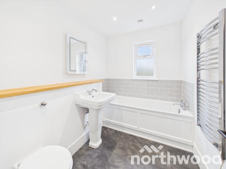 4 bedroom Detached house for sale in Goose Cottages Heath Road, Appledore, TN26