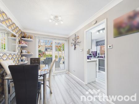 3 bedroom Semi-detached house for sale in Lakemead, Singleton, Ashford, TN23