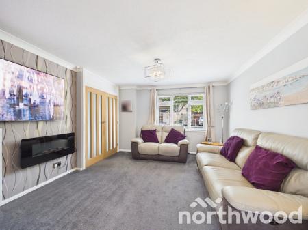 3 bedroom Semi-detached house for sale in Lakemead, Singleton, Ashford, TN23