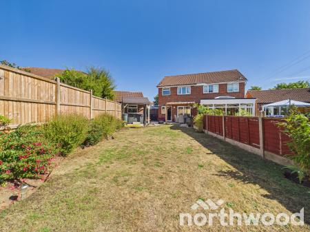 3 bedroom Semi-detached house for sale in Lakemead, Singleton, Ashford, TN23