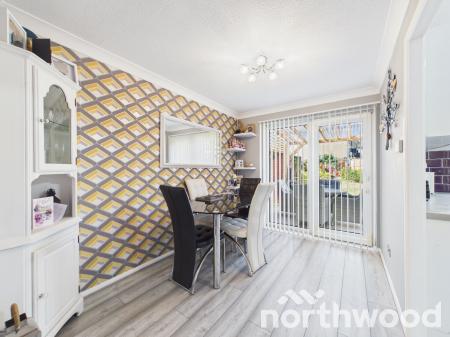 3 bedroom Semi-detached house for sale in Lakemead, Singleton, Ashford, TN23
