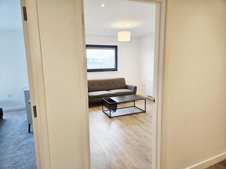 1 bedroom Flat to let in Hampton Place, Ashford, TN23