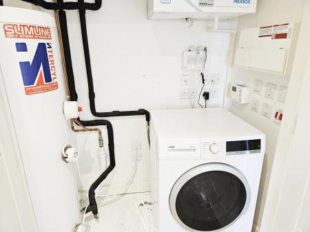 1 bedroom Flat to let in Hampton Place, Ashford, TN23