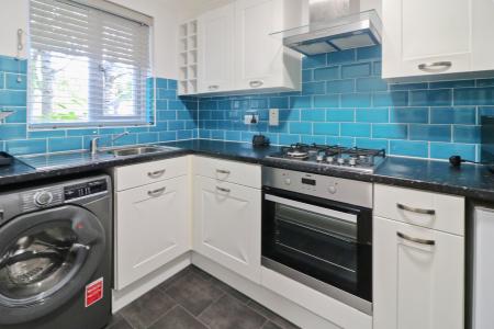 2 bedroom Semi-detached house to let in Bradbridge Green, Singleton, Ashford, TN23