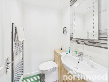3 bedroom Terraced House for sale in Imperial Way, Singleton, Ashford, TN23