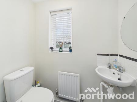 3 bedroom Terraced House for sale in Imperial Way, Singleton, Ashford, TN23