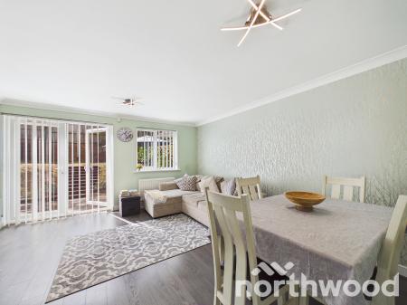 3 bedroom Terraced House for sale in Imperial Way, Singleton, Ashford, TN23