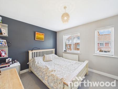 3 bedroom Terraced House for sale in Imperial Way, Singleton, Ashford, TN23