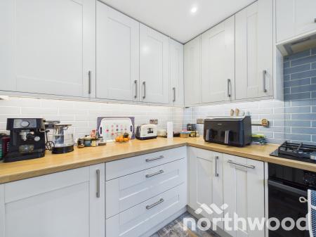 3 bedroom Terraced House for sale in Imperial Way, Singleton, Ashford, TN23