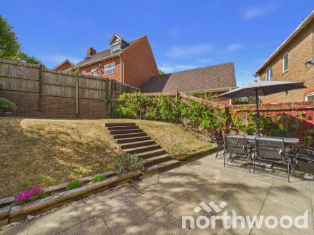 3 bedroom Terraced House for sale in Imperial Way, Singleton, Ashford, TN23