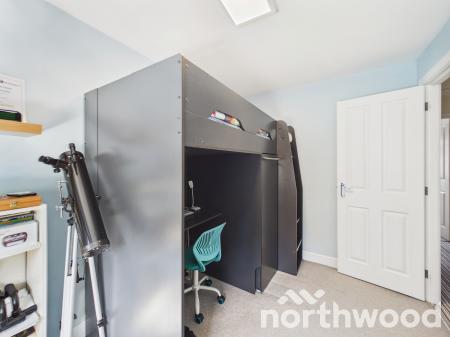 3 bedroom Terraced House for sale in Imperial Way, Singleton, Ashford, TN23