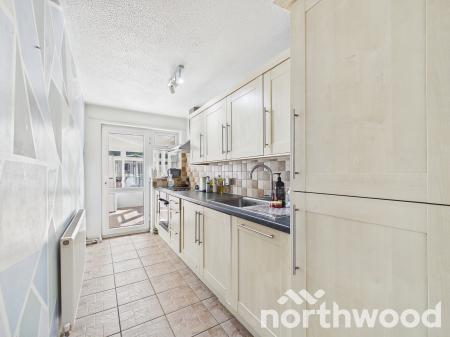 1 bedroom Maisonette for sale in Lakemead, Singleton, Ashford, TN23