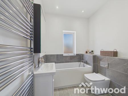 3 bedroom Detached house for sale in Oakwood Mews, Chilmington Lakes, Ashford, TN23