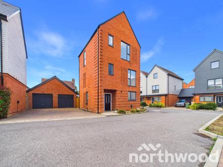 Oakwood Mews, Chilmington Lakes, Ashford, TN23