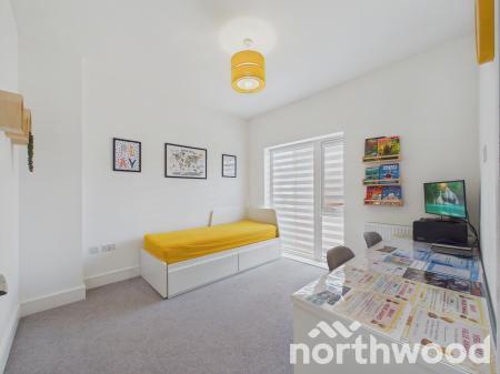 3 bedroom Detached house for sale in Oakwood Mews, Chilmington Lakes, Ashford, TN23