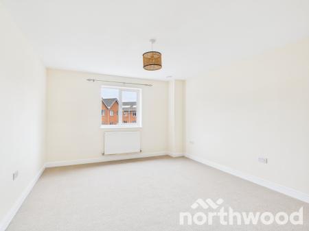 4 bedroom Town house to let in Adams Drive, South Willesborough, Ashford, TN24