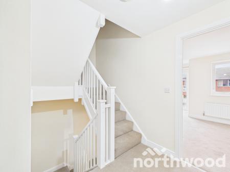 4 bedroom Town house to let in Adams Drive, South Willesborough, Ashford, TN24