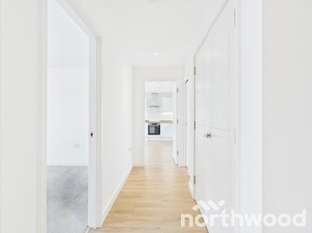 2 bedroom Flat to let in Cantia Place, Ashford, TN23