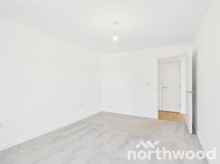 2 bedroom Flat to let in Cantia Place, Ashford, TN23