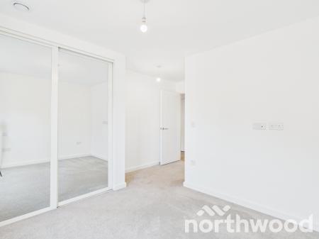 2 bedroom Flat to let in Cantia Place, Ashford, TN23