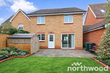 4 bedroom Detached house for sale in Sweetbay Crescent, Godinton Park, Ashford, TN23