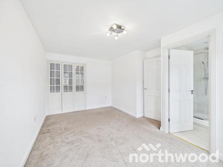 4 bedroom Detached house for sale in Sweetbay Crescent, Godinton Park, Ashford, TN23