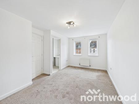 4 bedroom Detached house for sale in Sweetbay Crescent, Godinton Park, Ashford, TN23