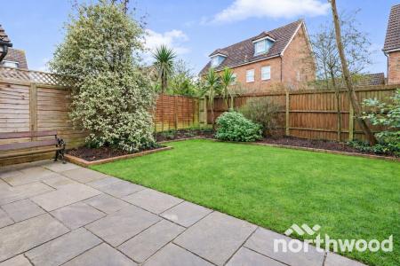 4 bedroom Detached house for sale in Sweetbay Crescent, Godinton Park, Ashford, TN23