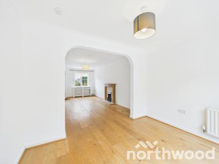 4 bedroom Detached house for sale in Sweetbay Crescent, Godinton Park, Ashford, TN23