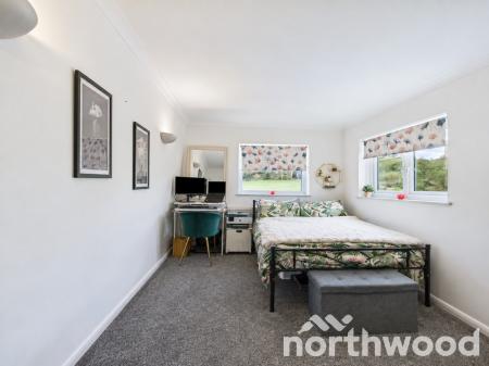 3 bedroom Semi-detached house for sale in Stone Hill Road, Egerton, TN27