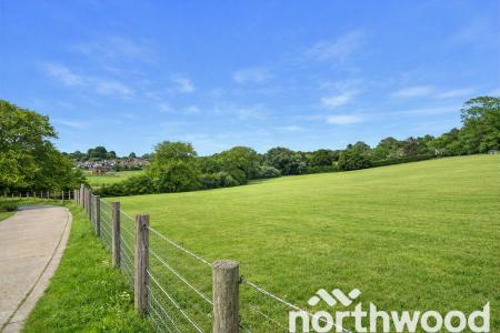 3 bedroom Semi-detached house for sale in Stone Hill Road, Egerton, TN27