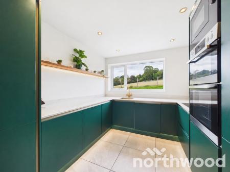 3 bedroom Semi-detached house for sale in Stone Hill Road, Egerton, TN27