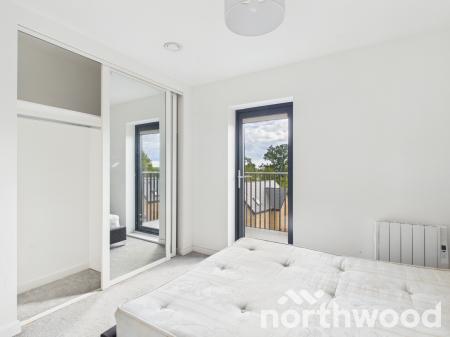 2 bedroom Flat to let in Hampton Place, Ashford, TN23