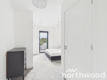 2 bedroom Flat to let in Hampton Place, Ashford, TN23
