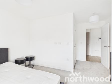 2 bedroom Flat to let in Hampton Place, Ashford, TN23