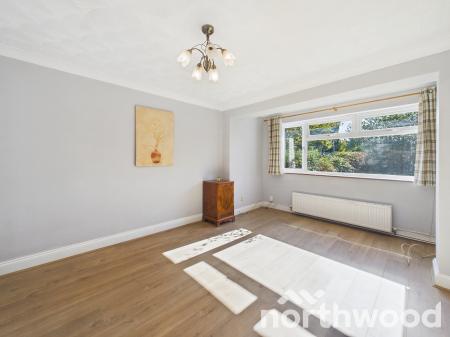 3 bedroom Terraced House for sale in Rylands Road, Kennington, Ashford, TN24