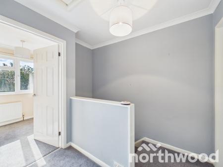 3 bedroom Terraced House for sale in Rylands Road, Kennington, Ashford, TN24