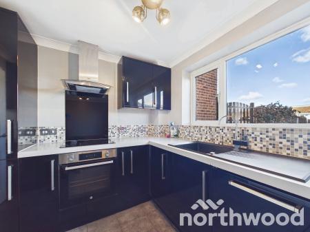 3 bedroom Terraced House for sale in Rylands Road, Kennington, Ashford, TN24