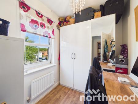 3 bedroom Semi-detached house for sale in Imperial Way, Singleton, Ashford, TN23