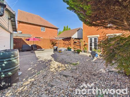 3 bedroom Semi-detached house for sale in Imperial Way, Singleton, Ashford, TN23