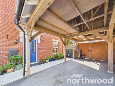 3 bedroom Semi-detached house for sale in Imperial Way, Singleton, Ashford, TN23