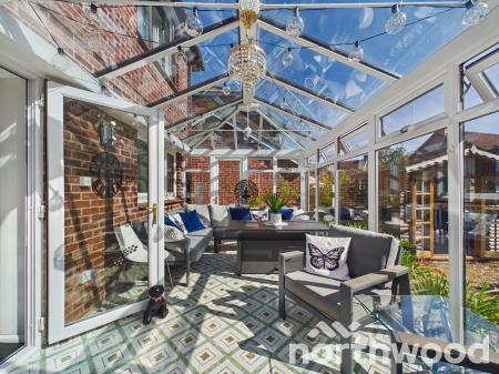 4 bedroom Detached house for sale in New Rectory Lane, Park Farm, Ashford, TN23