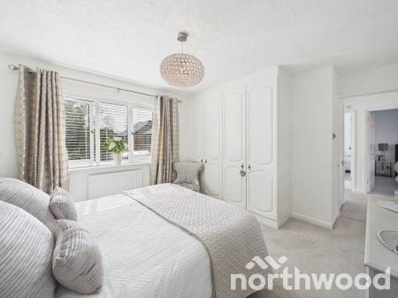 4 bedroom Detached house for sale in New Rectory Lane, Park Farm, Ashford, TN23