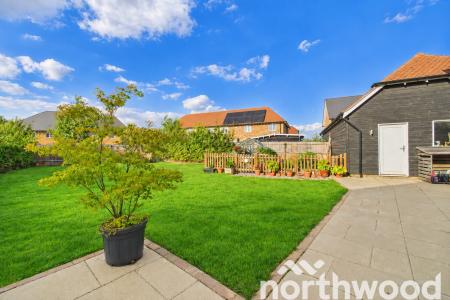 4 bedroom Detached house for sale in Ram Crescent, Chilmington Green, Ashford, TN23