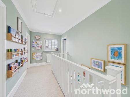 4 bedroom Detached house for sale in Ram Crescent, Chilmington Green, Ashford, TN23